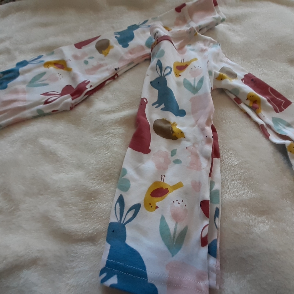two carter's pajamas in size 24 months
